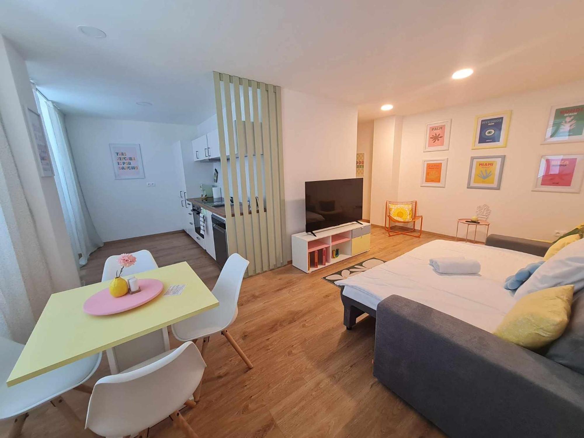 City Apartment I Тренчин Экстерьер фото